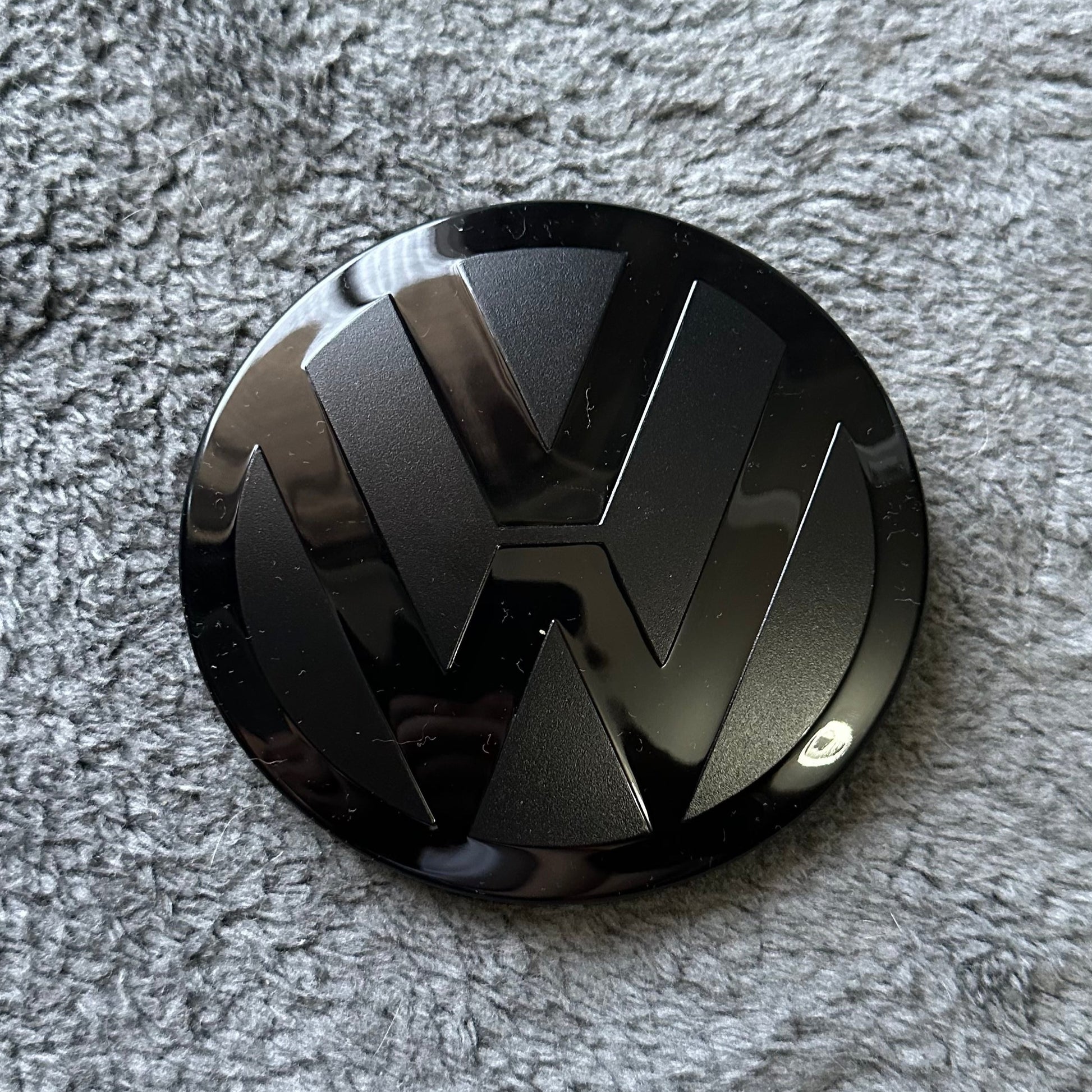 Black VW Logo – VWMK7 STORE